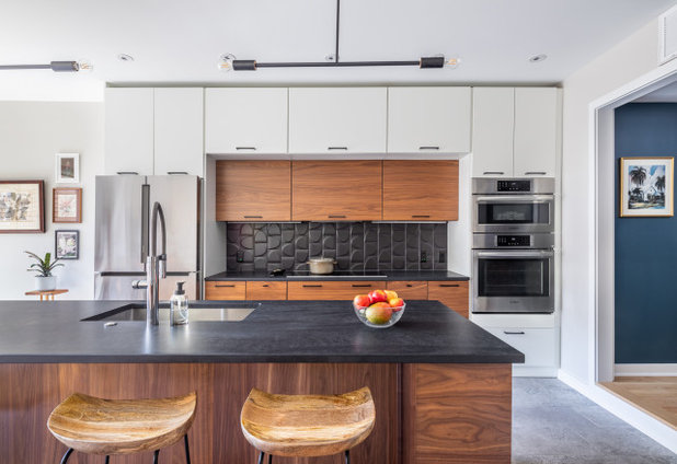 Contemporary Kitchen by Teass \ Warren Architects
