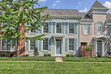 Exterior home idea in Other