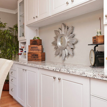 Custom Dining Room Built-Ins