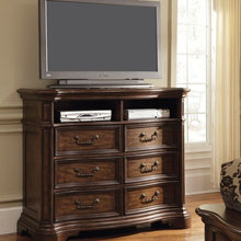 media chest