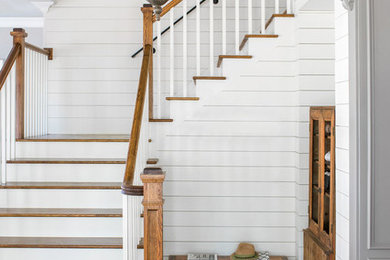 Cottage wooden l-shaped wood railing staircase photo in Atlanta with wooden risers