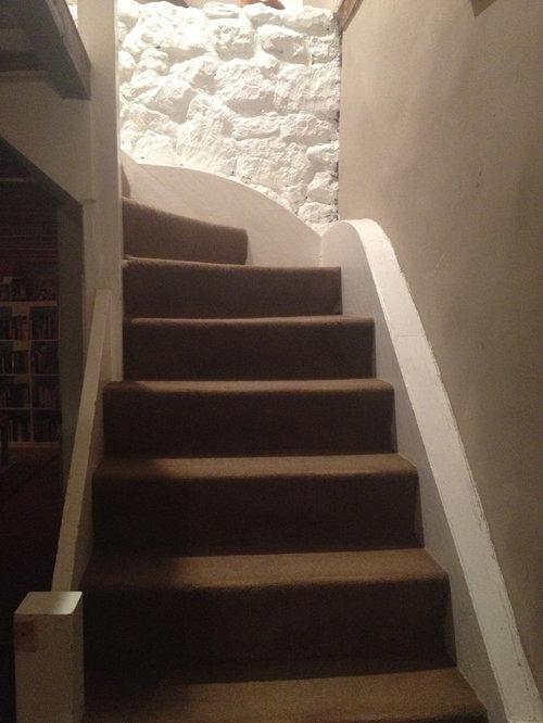 What Colour Walls Go With Red Stair Carpet