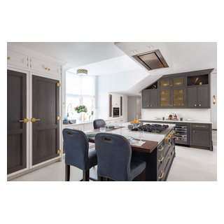 Classic Meridian Kitchen with a Twist - Transitional - Kitchen - Miami ...