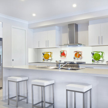 Kitchens - Glass and Tiles
