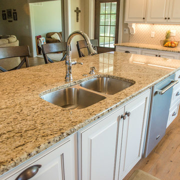 Delightful Paint & Glaze Kitchen