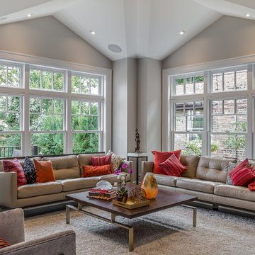 Chicago Lakewood Balmoral 1893 Farmhouse expands into contemporary living