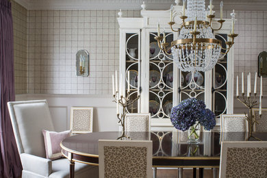 Dining room - dining room idea in Chicago