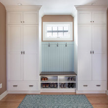 Shoshone mud room