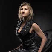 Irina Lo's photo
