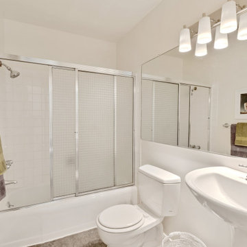 2817 Bayview Dr