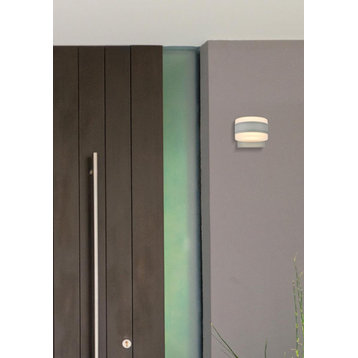 Living District LDOD4012S Raine Integrated LED wall sconce in silver