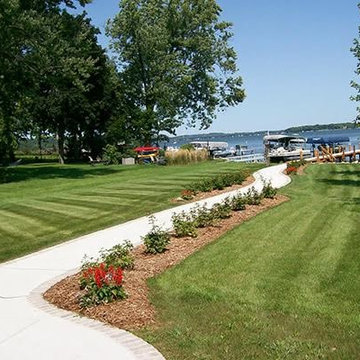 Novotny Landscaping LLC