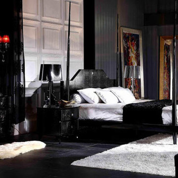 Armani Xavira Gothic Four-Poster Bedroom Set - $4965.05