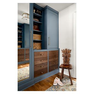 House on the Hill - Transitional - Closet - Atlanta - by Gretchen O ...