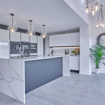 Calacatta creates a beautiful, practical kitchen/diner to exacting standards