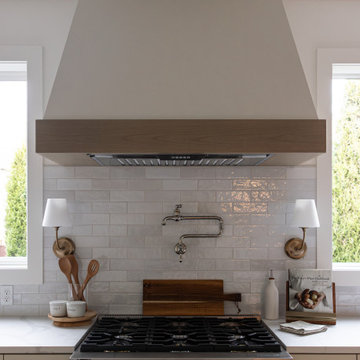 Timeless Chic: Elegant Neutral Kitchen