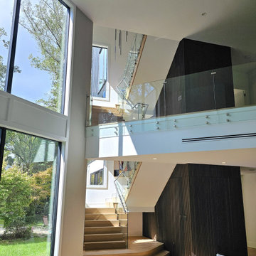 Project #129 | Modern White Oak Staircase with Slanted Risers