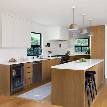 Refined Simplicity - Santa Cruz