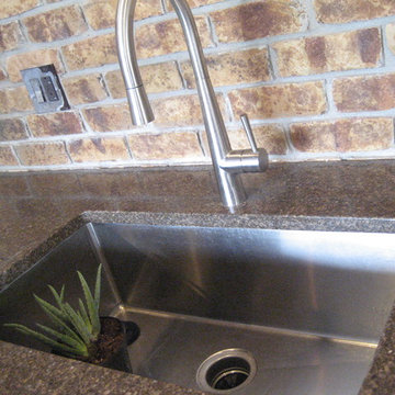 High Point Outdoor Kitchen (Designer: Jerilyn Horn)