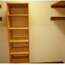 Oak Hill M Closet