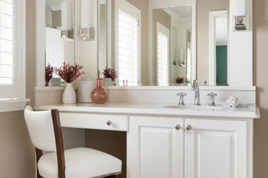 Bathroom - traditional bathroom idea in Minneapolis