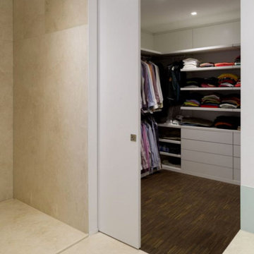 Begehbarer Kleiderschrank