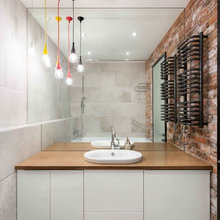 apt bathroom
