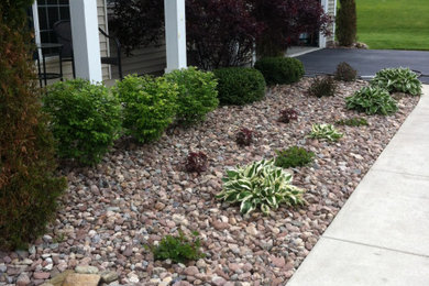 Mulch Replaced with Stone for Easy Maintenance