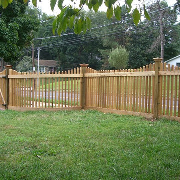 Charming 2X2 Picket and Privacy Fence in Cheltenham, PA