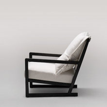 OCCASIONAL CHAIRS