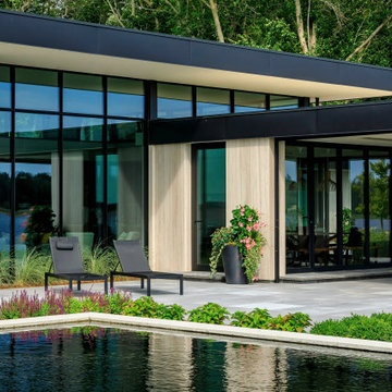 The House of Glass