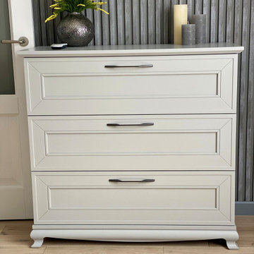 Contemporary Spray Painting Chest of Drawers