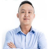 Sonny Le's photo