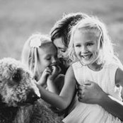 Laurie Noblit's photo