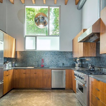 Beautiful Kitchens Featuring Caesarstone