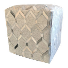 Poufs