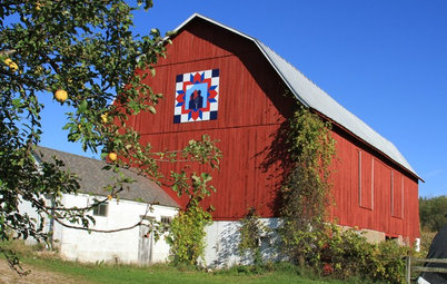 Barn Quilts Piece Together a Community