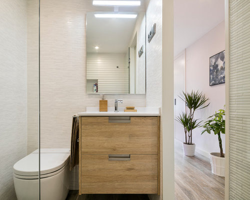 Kleine Badezimmer mit Urinal: Design-Ideen & Beispiele für die