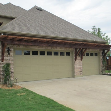 Lattice Eyebrow Garage