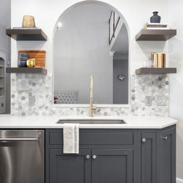 Kitchen in shades of gray