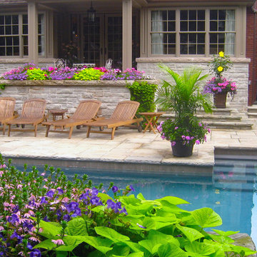 Summer Seasonal Urns