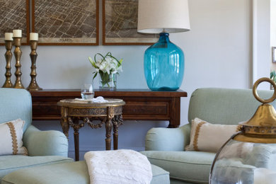 Inspiration for a family room remodel in Atlanta