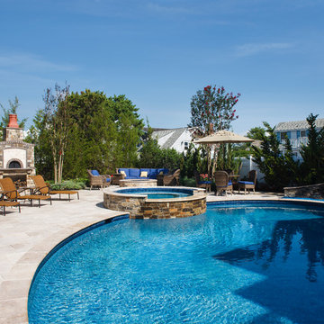 Resort Style Custom Pools with Modern Design