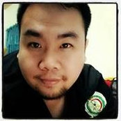 Mark Iniego's photo