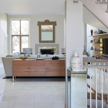 Warm Contemporary Great Room