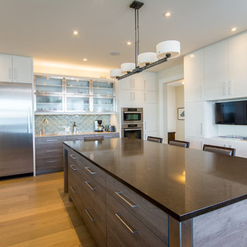 Contemporary Kitchen