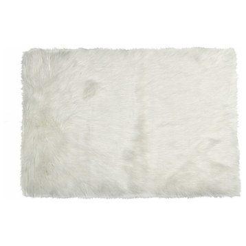 5' X 8' Off White Faux Fur Rectangular Area Rug
