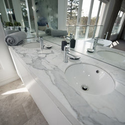 TOORAK PROJECT : CALACATTA STATUARIO EXTRA PREMIUM - Kitchen Benchtops