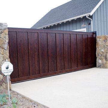 Solar Powered - Driveway Gate - Encinitas, CA