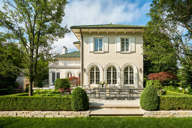 Traditional exterior home idea in Chicago